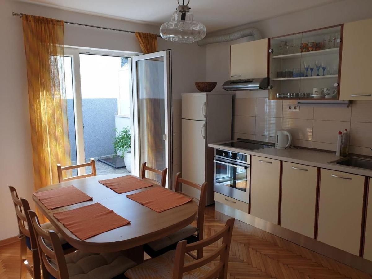 Apartment Kate Omiš Exteriér fotografie